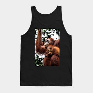 Mother & baby Orangutan, Borneo Tank Top